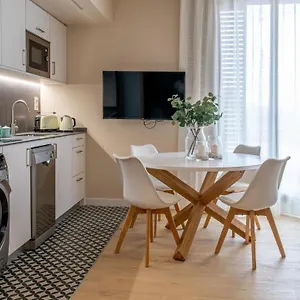 barcelona-touch-apartments-progres.catalonia-hotels.com/