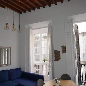 apartamentos-mediterranea-centro.1costadelsol.com/